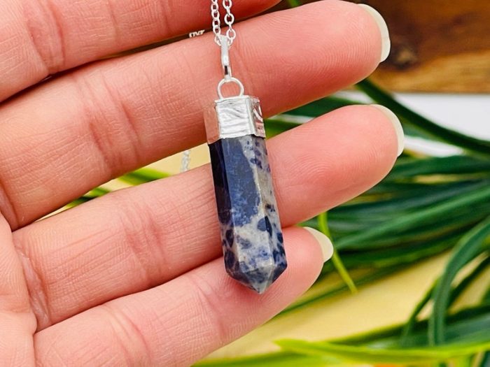 Sodalite Pendant | Chakra Healing pendant | Sodalite Charm Pendant | Grounding Chakra Pendant | Pointer Pendant