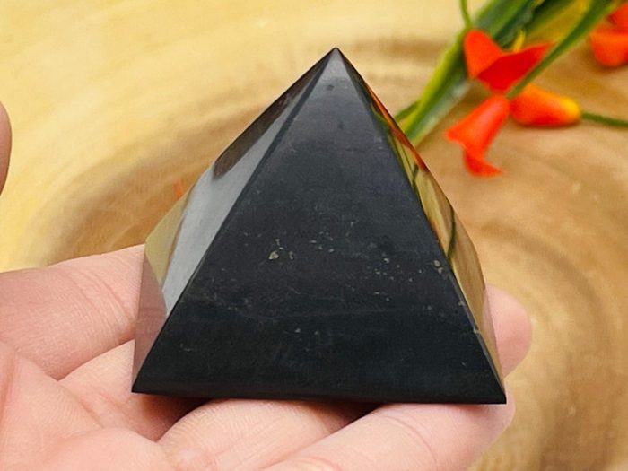 Shungite Pyramid | Shungite Crystal Pyramid | Black Point | Handmade Healing Crystal | Highly Energetic Metaphysical | EMF Protection