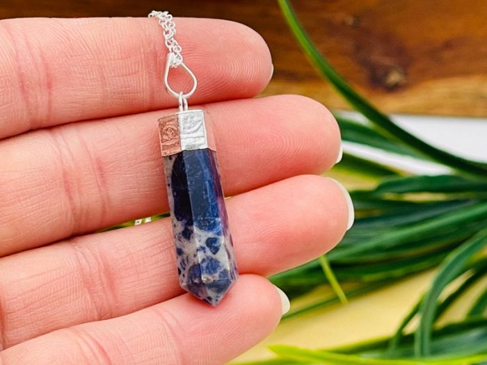 Sodalite Pendant | Chakra Healing pendant | Sodalite Charm Pendant | Grounding Chakra Pendant | Pointer Pendant