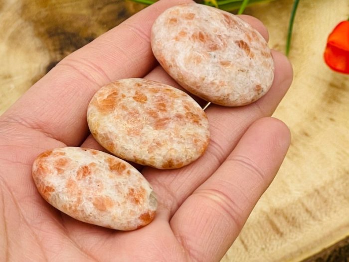 Sunstone Smooth Stone | Sunstone Crystal Stone | Pocket Smooth Stone | Metaphysical Healing Chakra Stone | Reiki Crystal