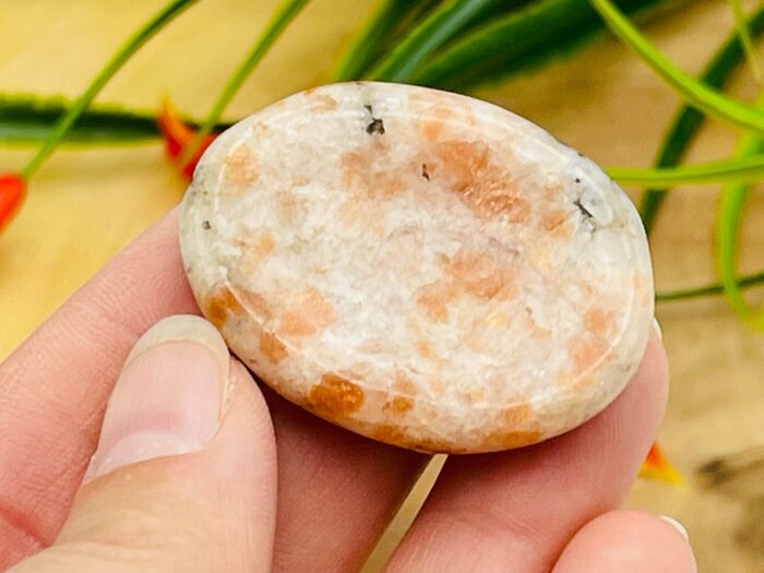 Sunstone Worry Stone | Sunstone Crystal Stone | Pocket Worry Stone | Metaphysical Healing Chakra Stone | Reiki Crystal