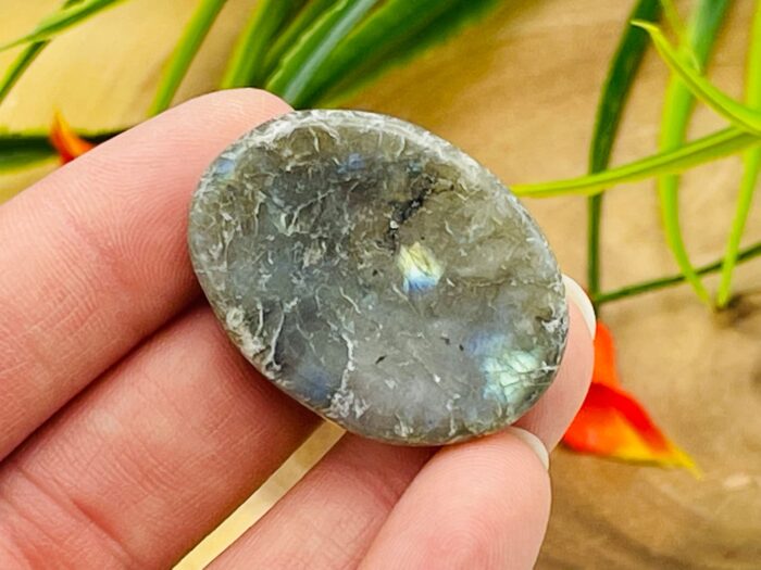 Labradorite Worry Stone | Labradorite Crystal Healing Worry Stone | Soothing & Calming Massage Stone | Stress Reliever