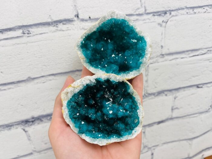 Dyed Crystal Quartz Geode, Turquoise Rock Cluster Geode, Quartz In Rock Formation, Pick your Size